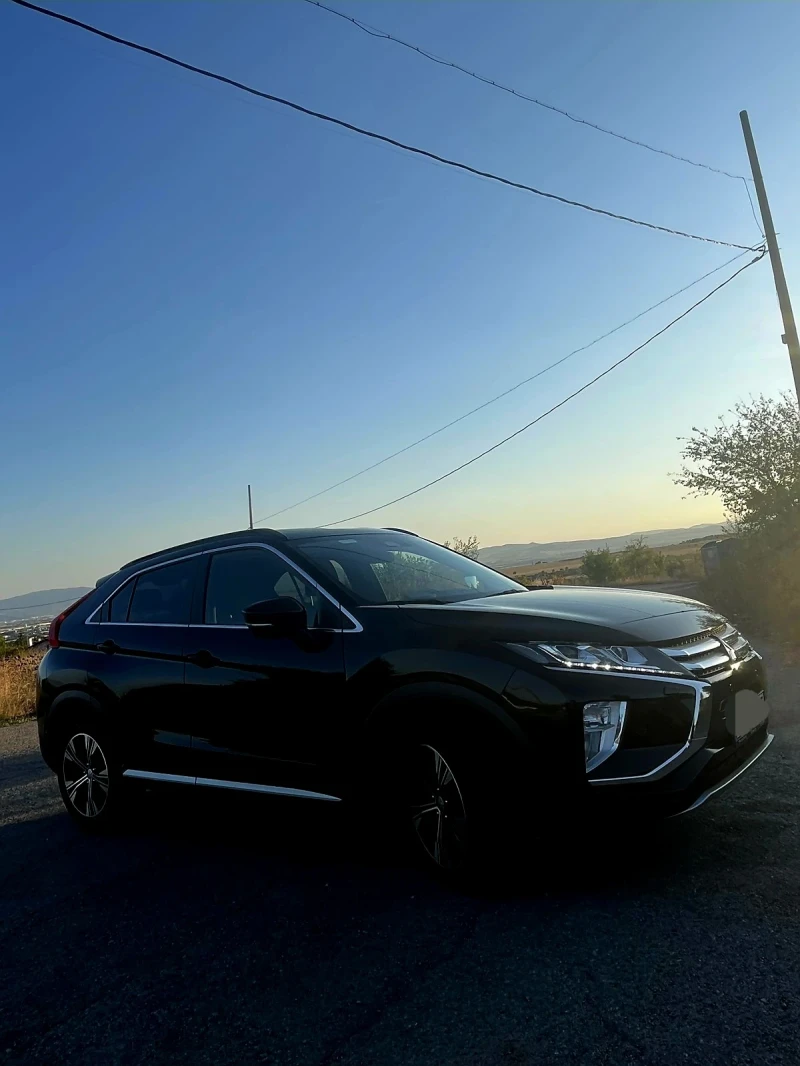 Mitsubishi Eclipse Cross, снимка 2 - Автомобили и джипове - 47496071