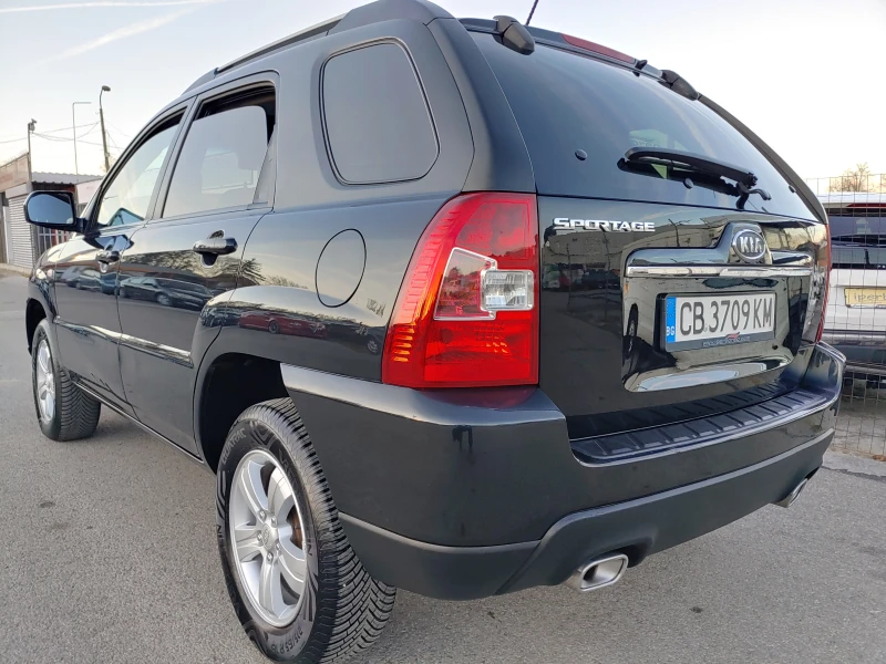 Kia Sportage 2.0i-Всичко платено!, снимка 4 - Автомобили и джипове - 48131427