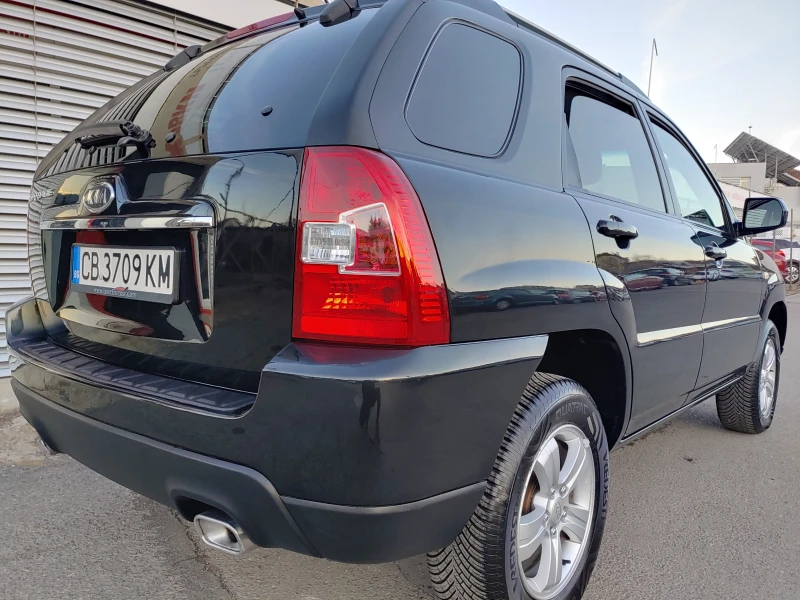 Kia Sportage 2.0i-Всичко платено!, снимка 2 - Автомобили и джипове - 48131427