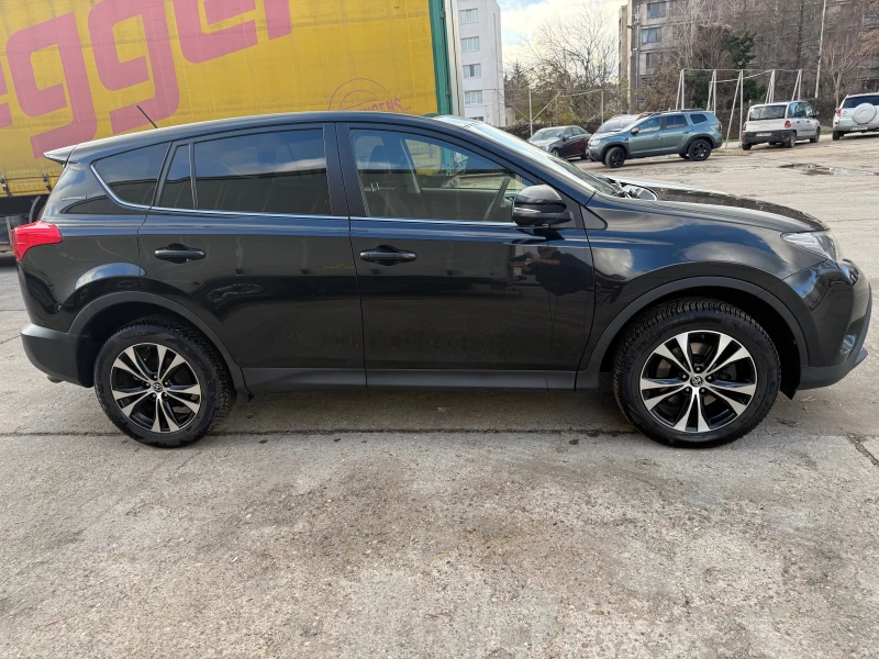 Toyota Rav4 2.0D4D AWD, снимка 5 - Автомобили и джипове - 48322578