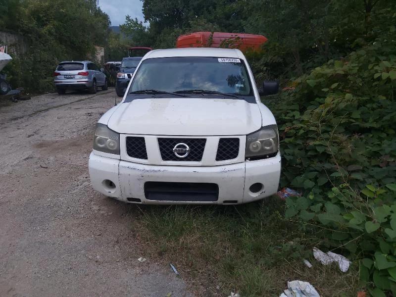 Nissan Titan crew cab  5.6 НА ЧАСТИ, снимка 3 - Автомобили и джипове - 30568250