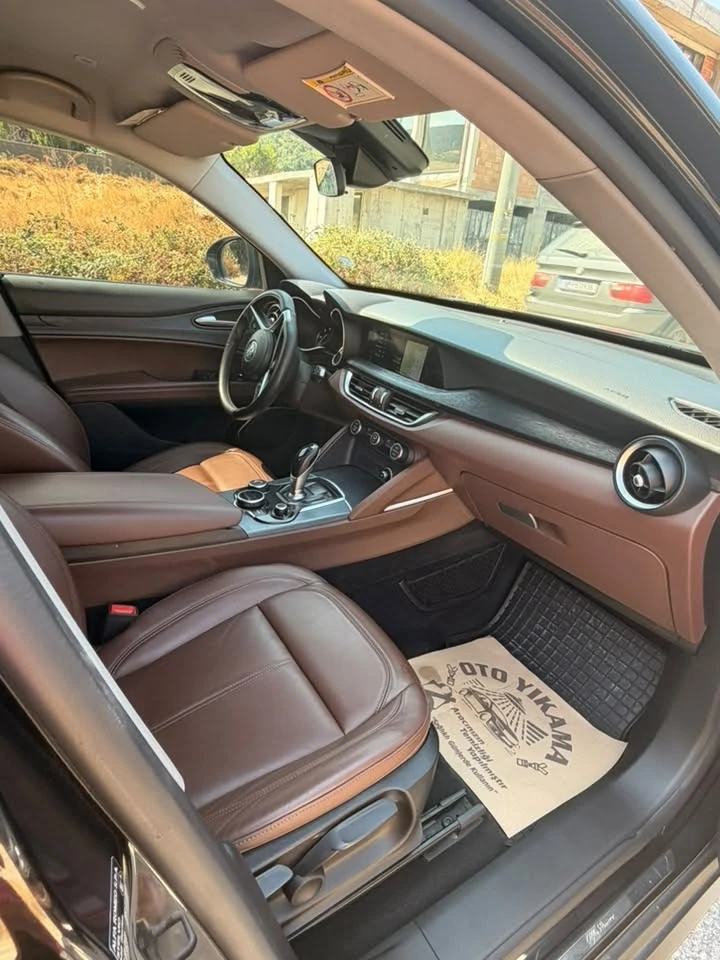 Alfa Romeo Stelvio 2.2 JTDM 180hp, снимка 17 - Автомобили и джипове - 55829015