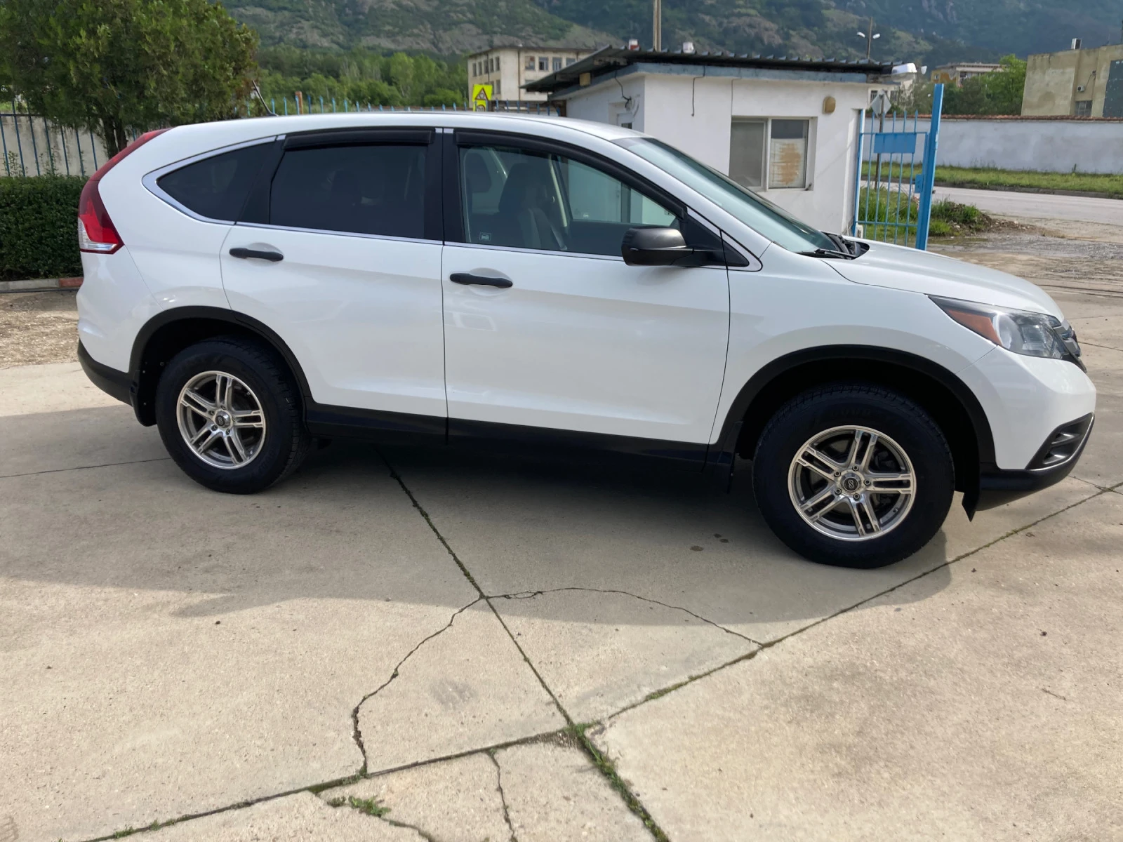 Honda Cr-v 2.4 4 х 4 - изображение 4