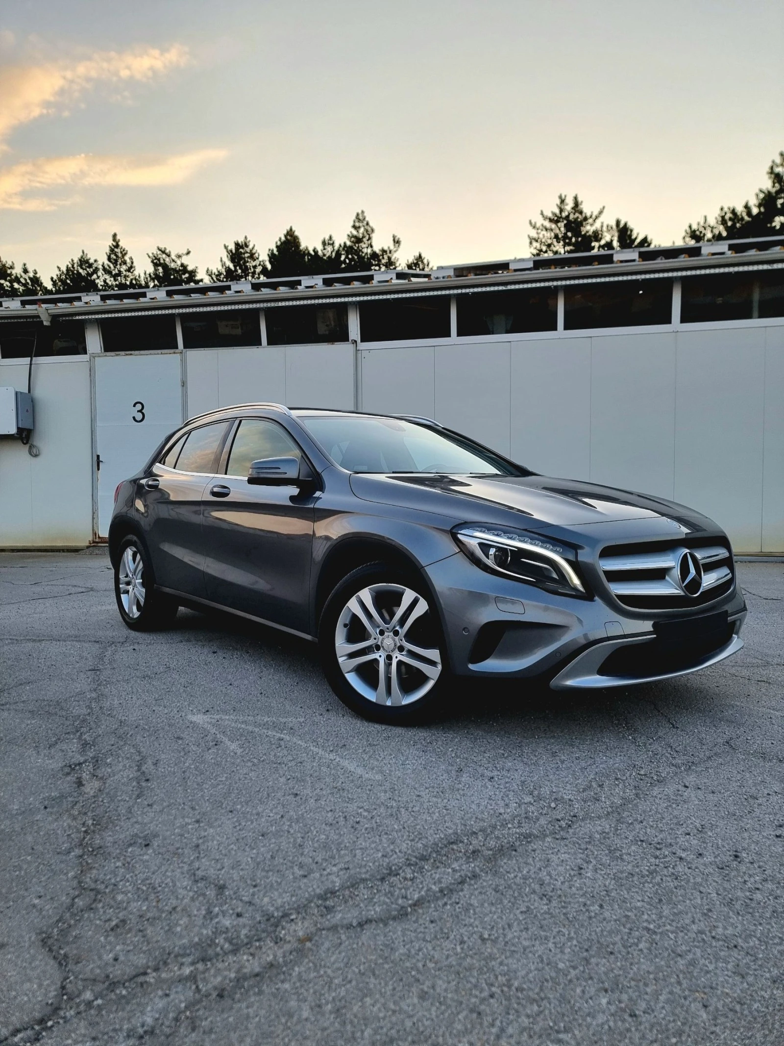 Mercedes-Benz GLA 220 - [1] 