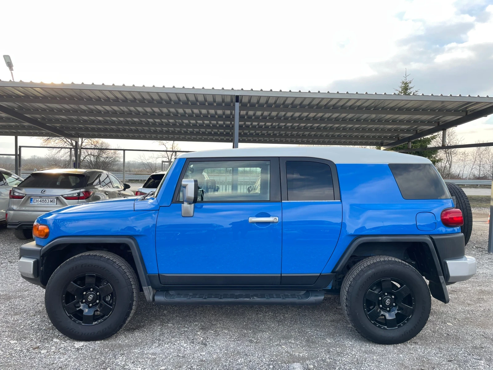 Toyota Fj cruiser 4.0/V6/Automatic/Блокаж диференциал  - изображение 8