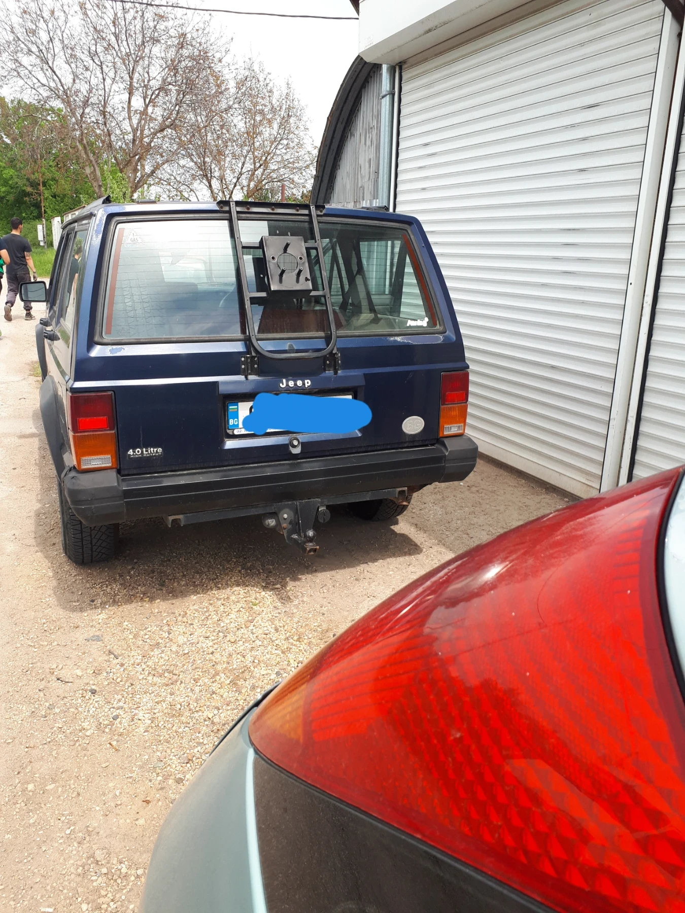 Jeep Cherokee  - изображение 2