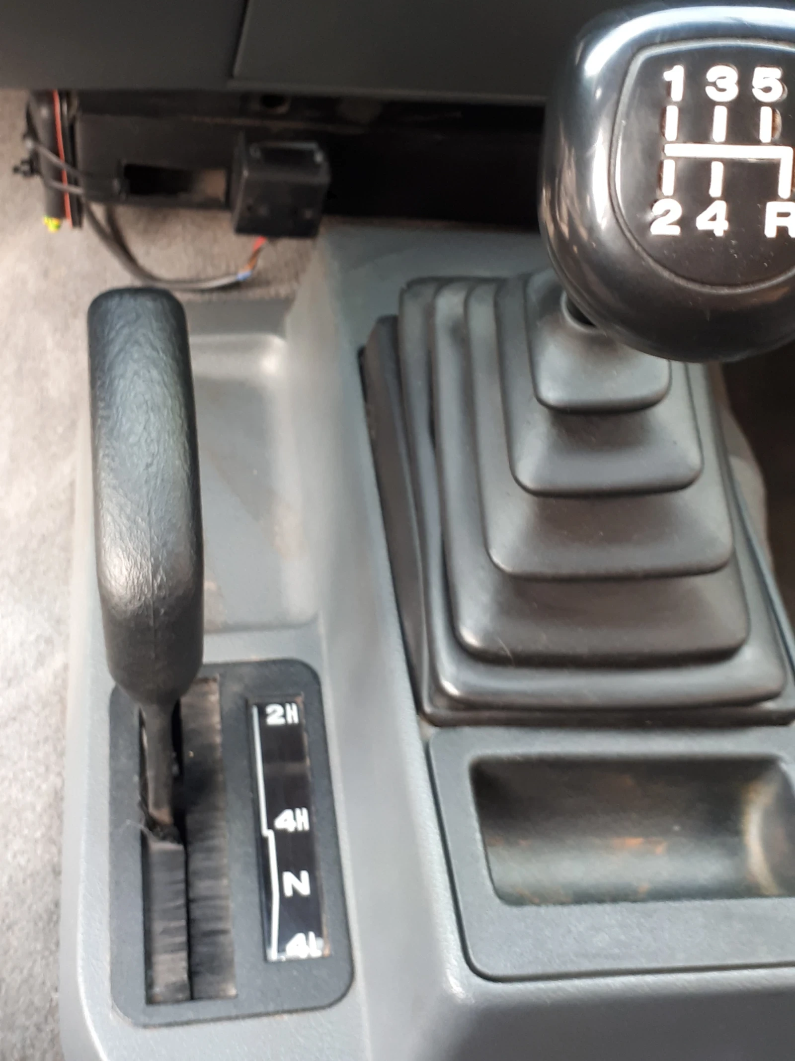 Jeep Cherokee  - изображение 5