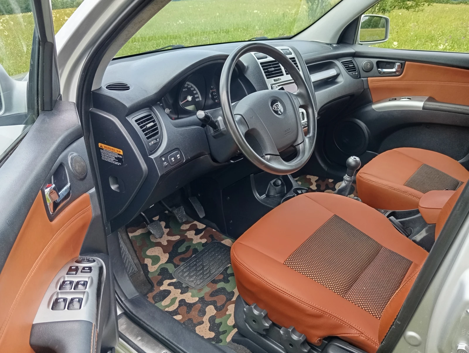 Kia Sportage 2.0-D-4Х4-КОЖА-КЛИМАТРОНИК - изображение 9