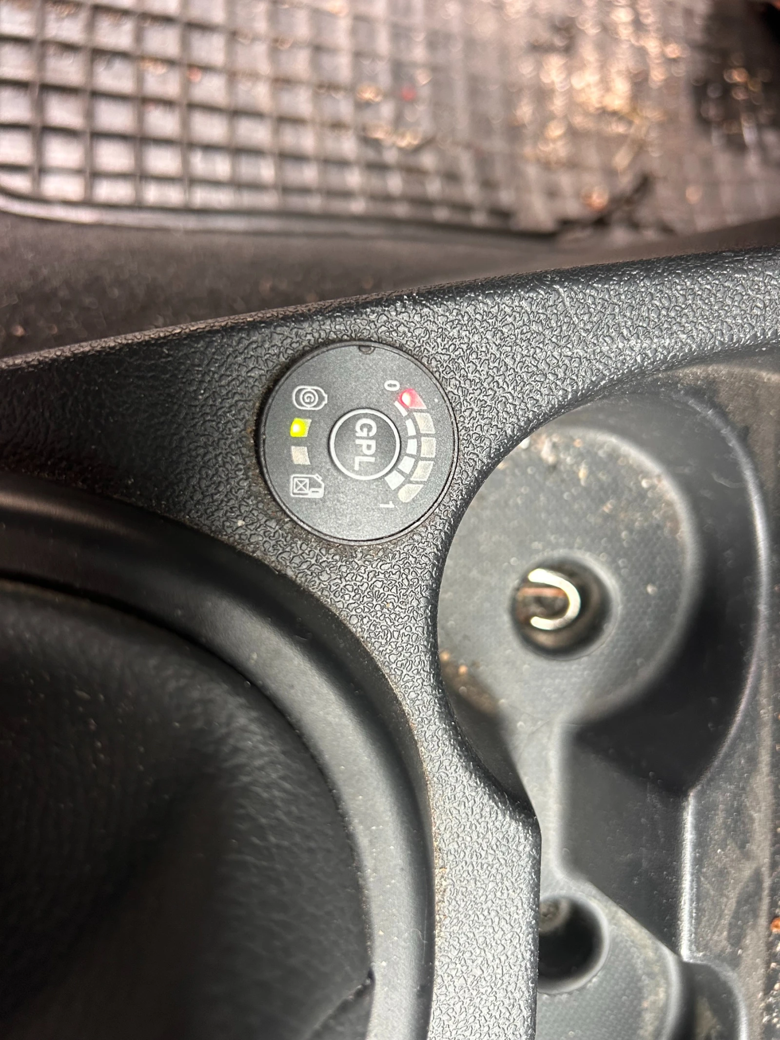 Dacia Duster 1.6GAZ EURO 5 | Mobile.bg   13