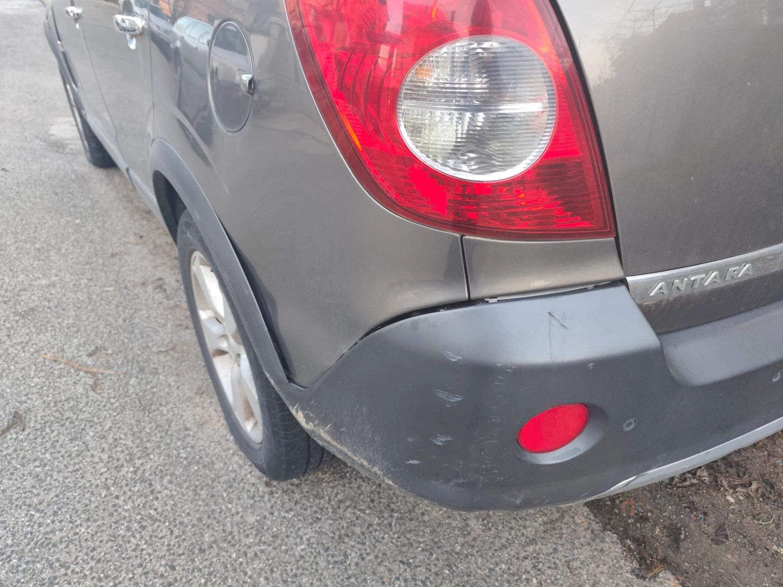 Opel Antara, снимка 6 - Автомобили и джипове - 53230633