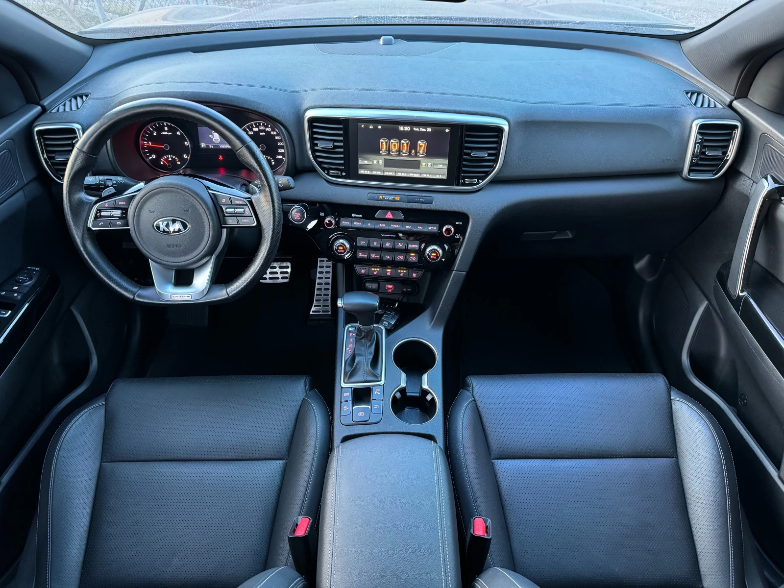 Kia Sportage 2.0D 2WD ! FaceLift ! GT Line ! - изображение 9