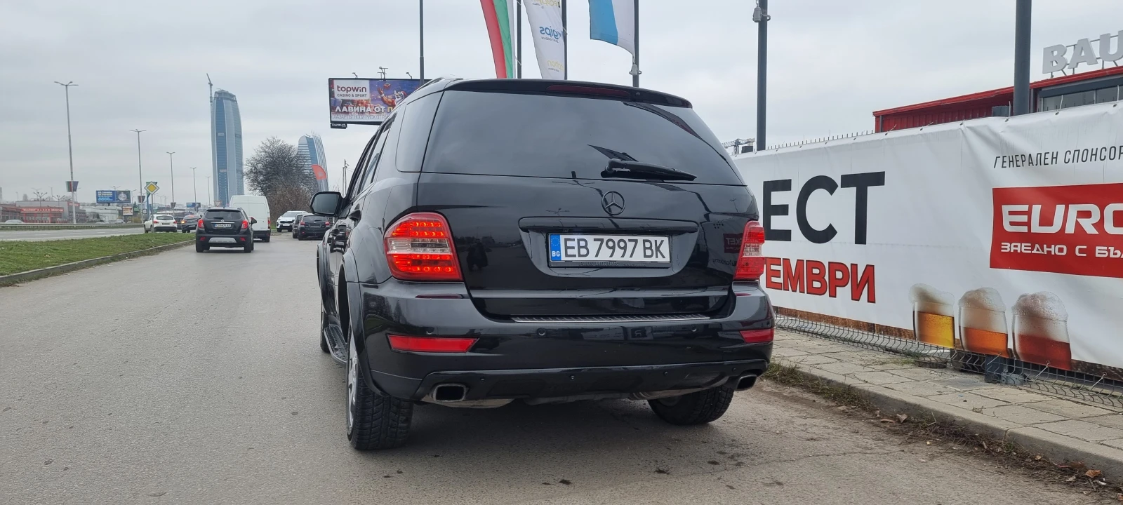 Mercedes-Benz ML 320 4 Matic Facelift, снимка 3 - Автомобили и джипове - 54126628