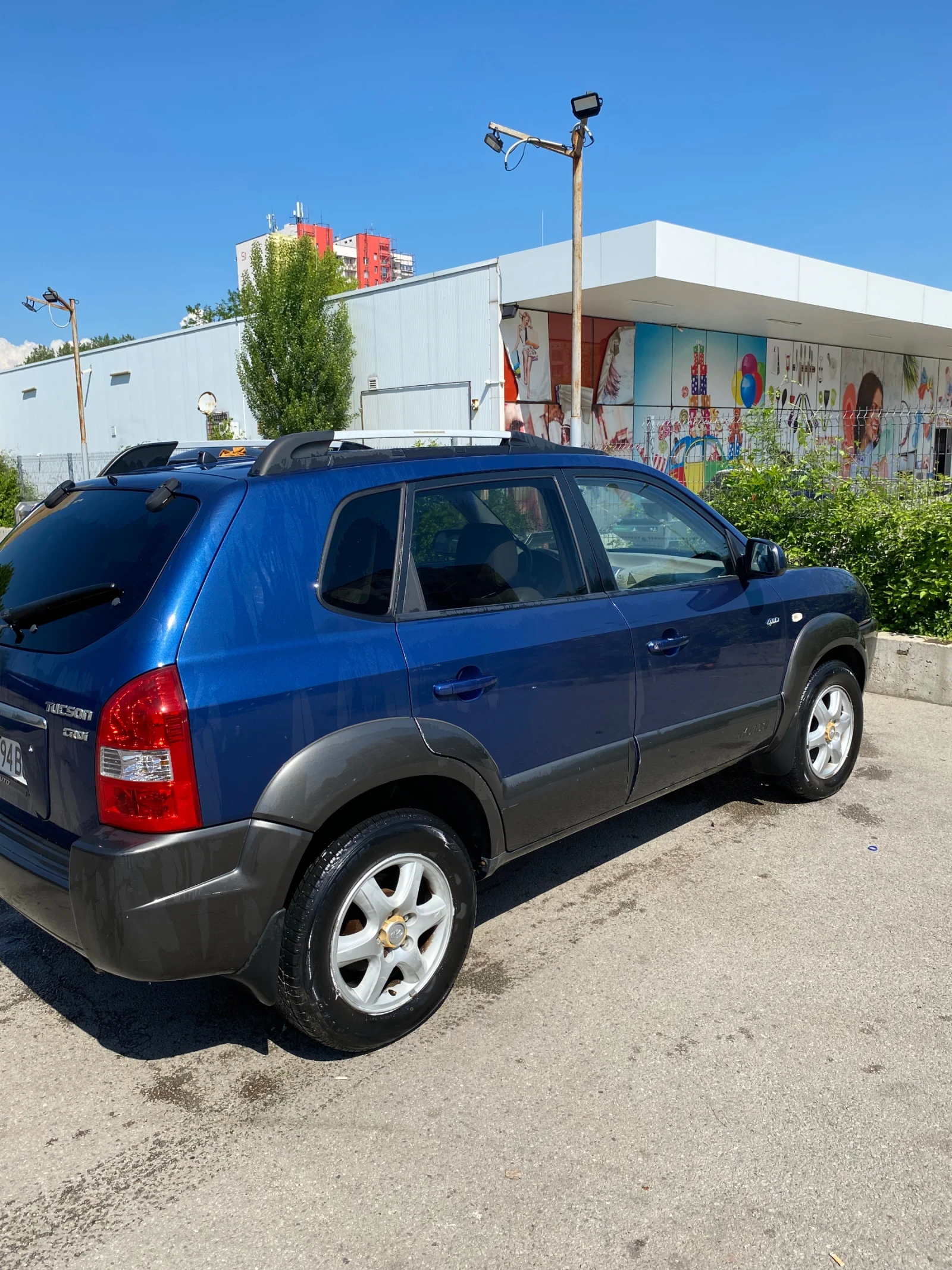 Hyundai Tucson 2.0 crdi, снимка 4 - Автомобили и джипове - 54803920
