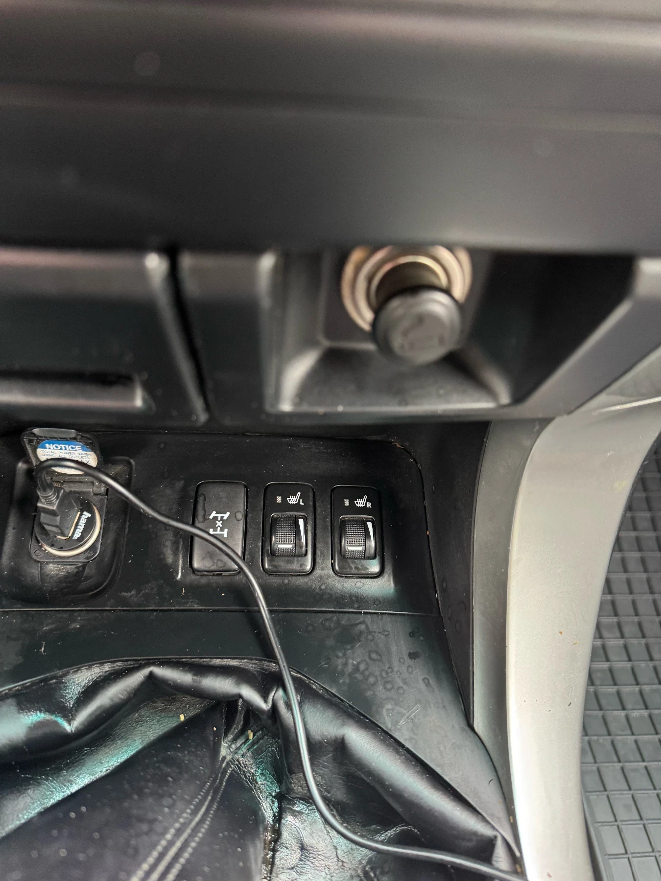 Toyota Land cruiser 3.0 D4D 6 скорости , снимка 13 - Автомобили и джипове - 54922246