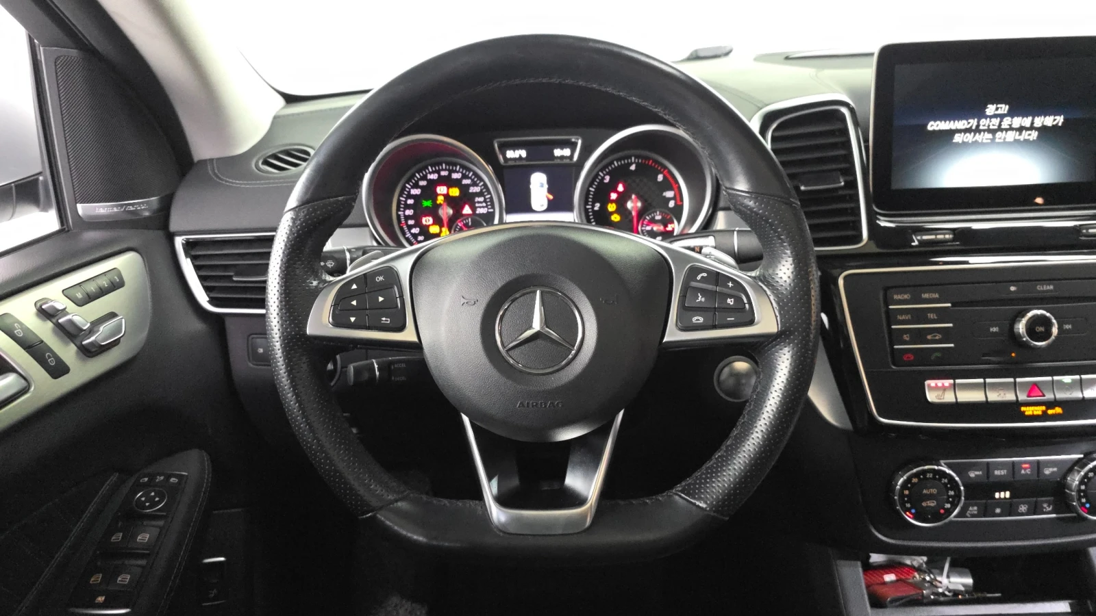 Mercedes-Benz GLE 350 | АВТОКРЕДИТ БЕЗ ПЪРВОНАЧАЛНА ВНОСКА | , снимка 13 - Автомобили и джипове - 55404493