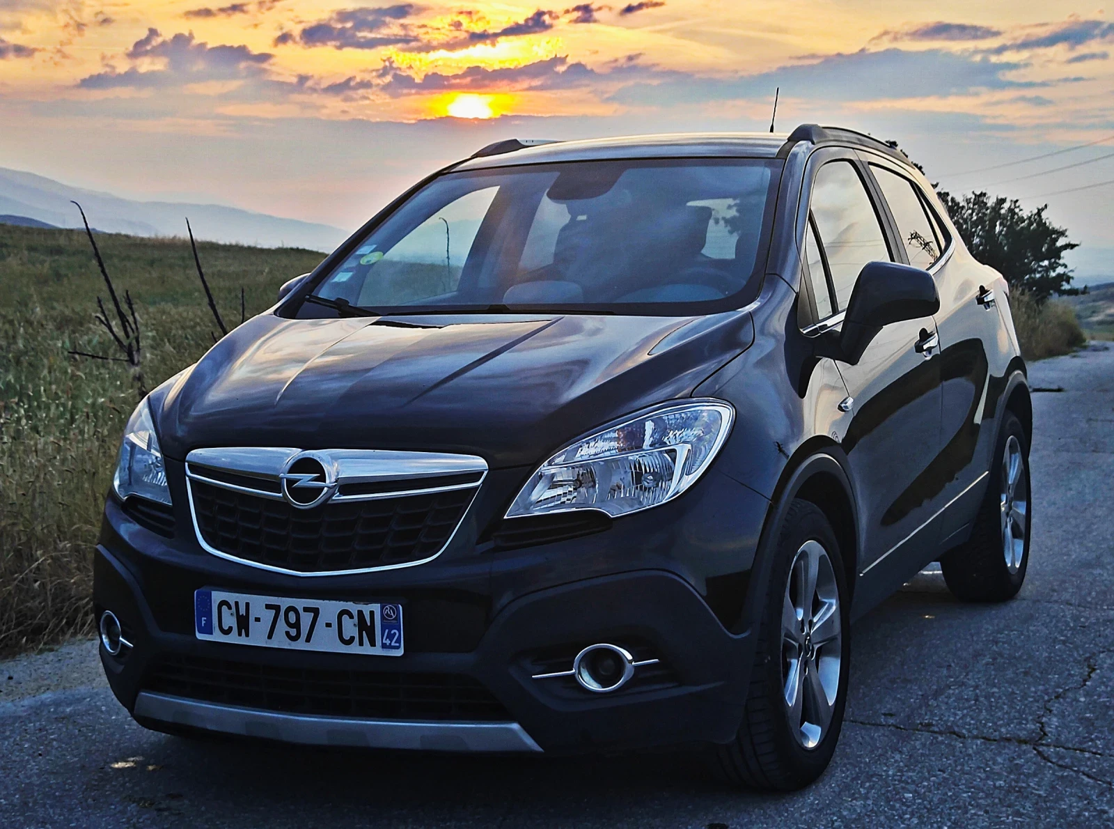 Opel Mokka 1.7 CDI COSMO NAVI 4x4 , снимка 2 - Автомобили и джипове - 55416530
