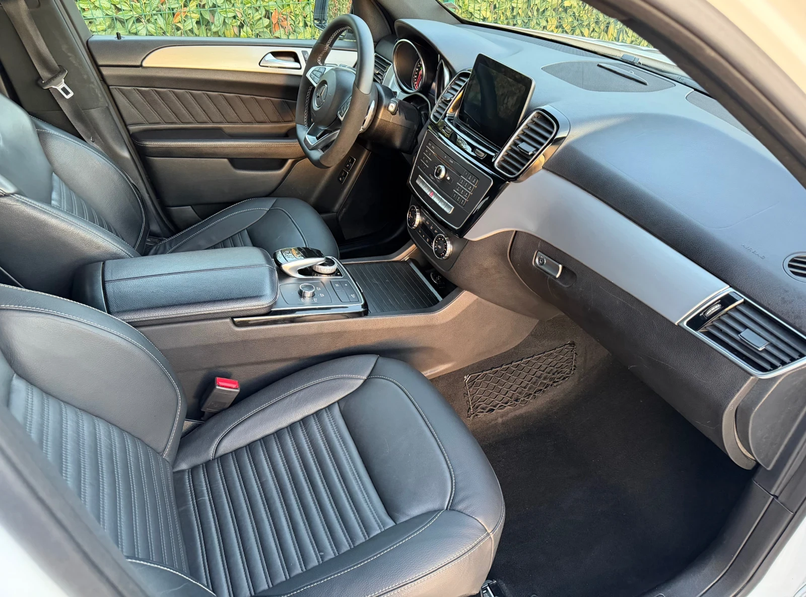 Mercedes-Benz GLE 350 CDI* AMG* PANORAMA, снимка 8 - Автомобили и джипове - 55812074