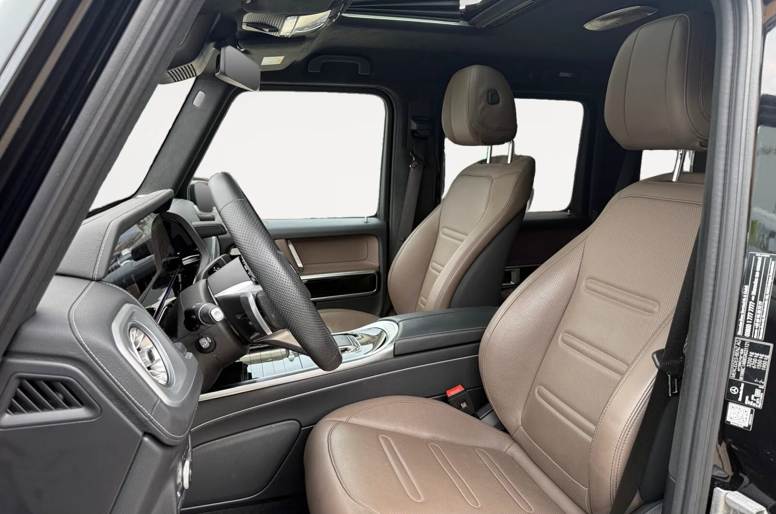 Mercedes-Benz G 450 d* FACELIFT* AMG* BURM* 360CAM* DISTR, снимка 4 - Автомобили и джипове - 56220110