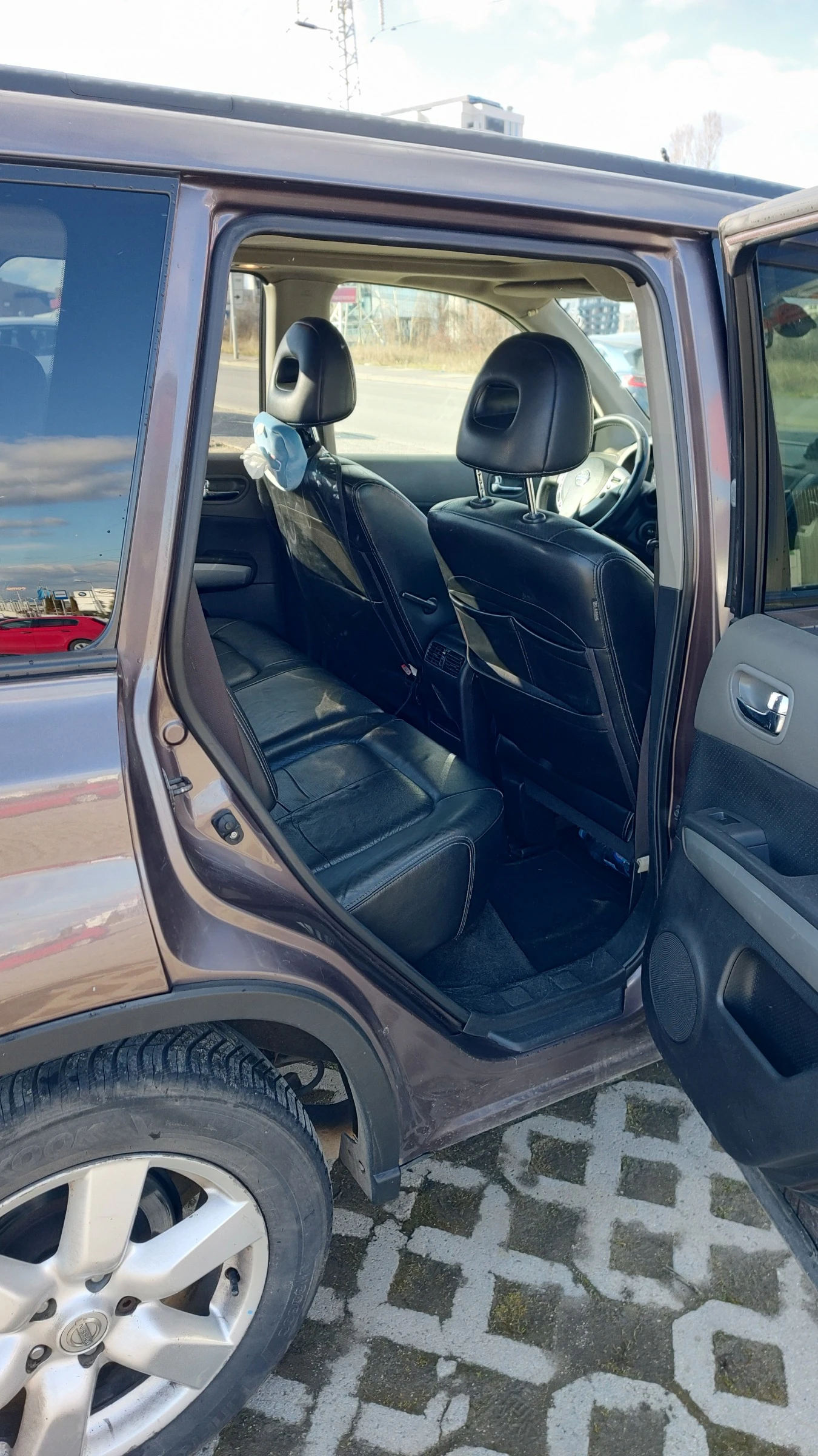 Nissan X-trail T31, снимка 4 - Автомобили и джипове - 56260785