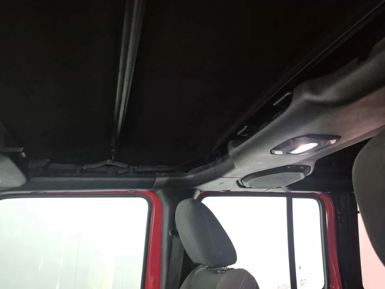 Jeep Wrangler * 4x4 Sahara * KEYLESS * ������� *  | Mobile.bg � ����������� 14