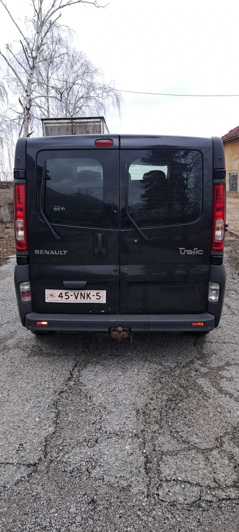 Renault Trafic 2.5 DCI, снимка 9 - Бусове и автобуси - 46965361