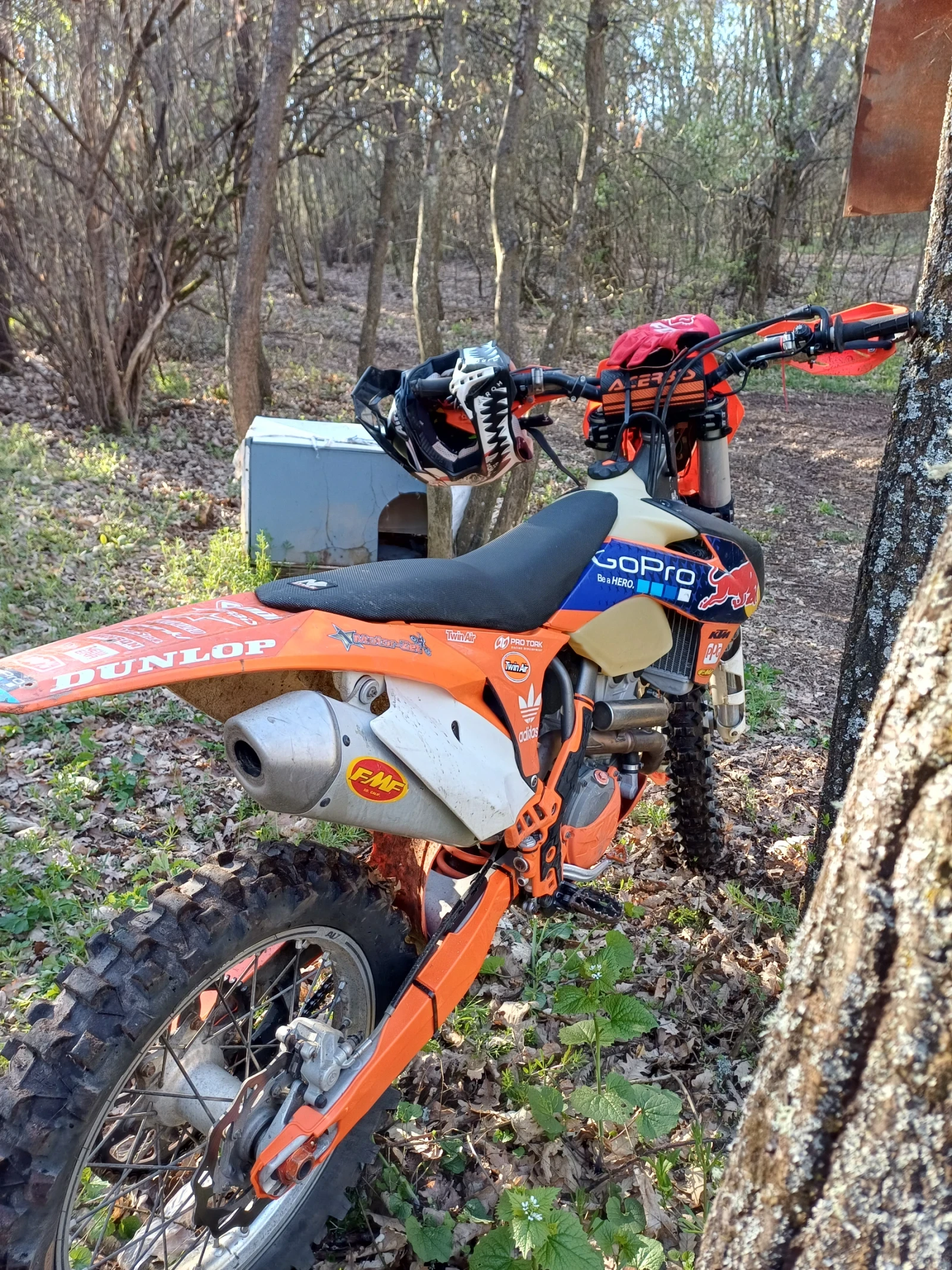 Ktm 350 Мотора се продава защото не се кара, снимка 8 - Мотоциклети и мототехника - 55630605