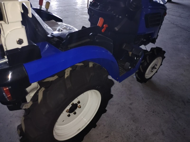 Трактор Друга марка VSN T-25.НОВИ!!! ОЧАКВАН ВНОС ЯНУАРИ 2026г., снимка 11 - Селскостопанска техника - 52559817