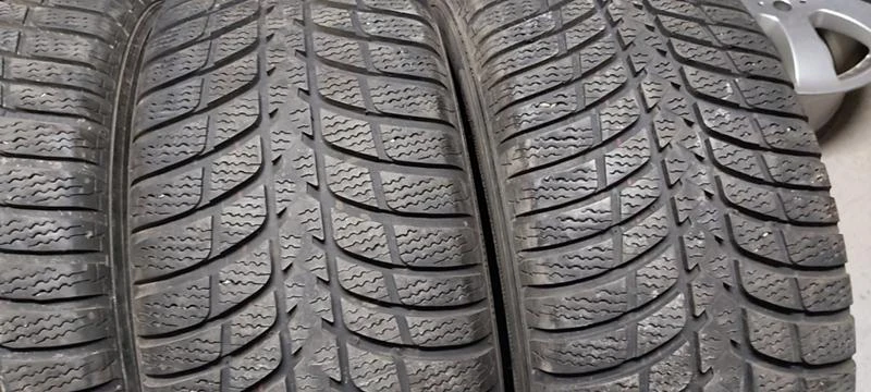 Гуми Зимни 235/60R16, снимка 4 - Гуми и джанти - 30950945