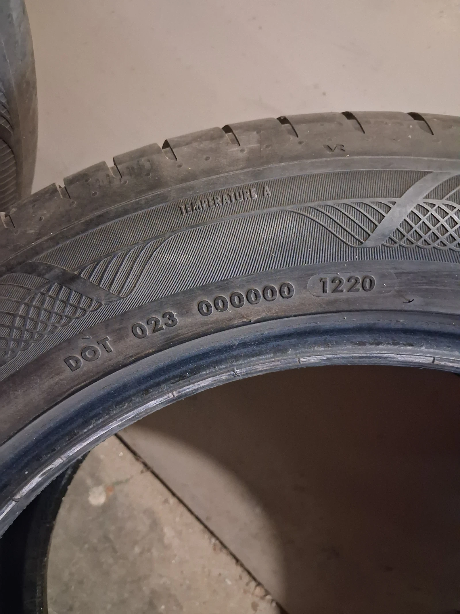 Гуми Летни 225/55R17, снимка 5 - Гуми и джанти - 54041685