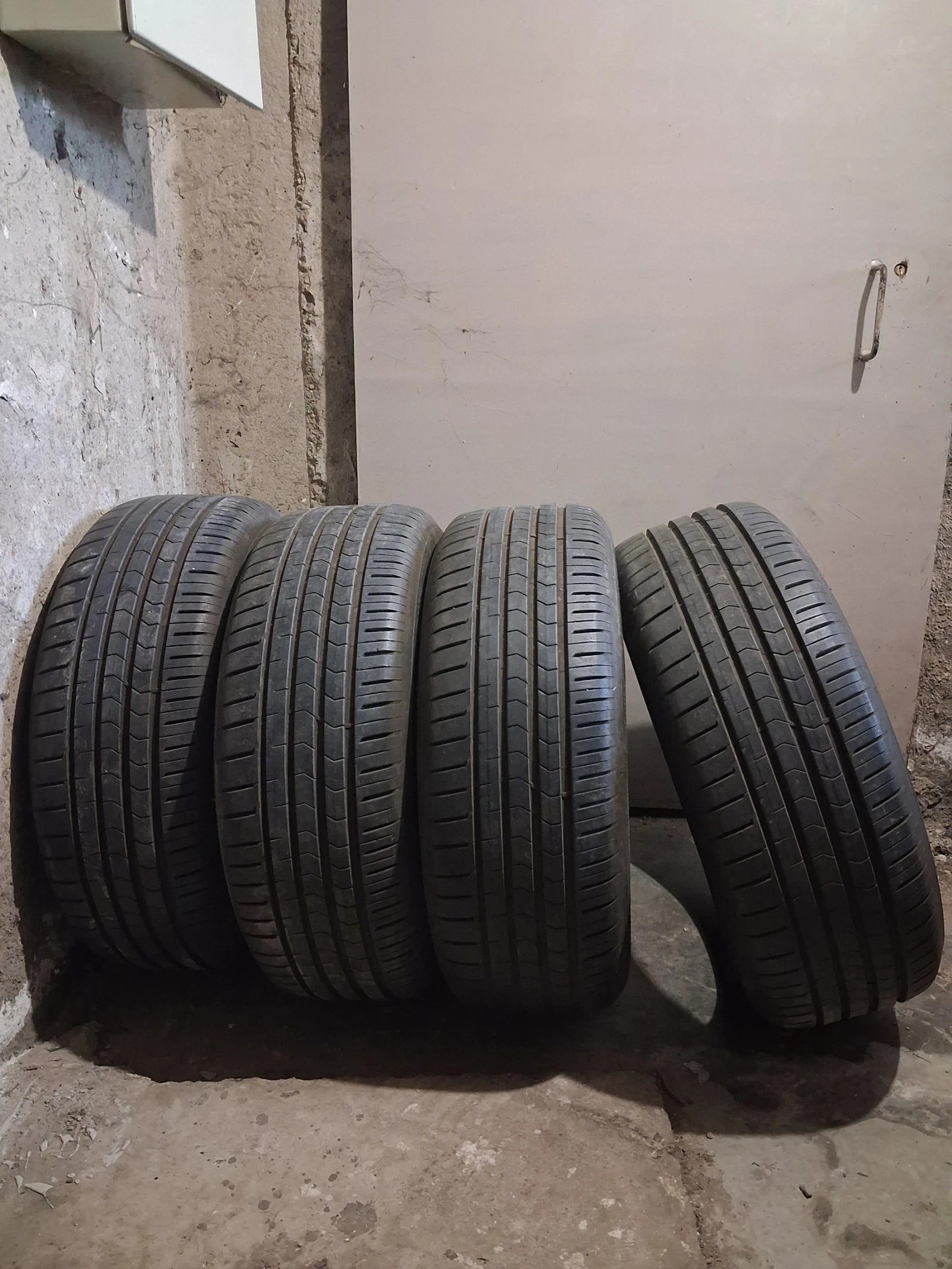 Гуми Летни 225/55R17