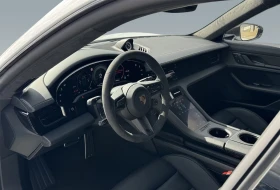 Porsche Taycan GTS / SPORT TURISMO / SPORT CHRONO/ PANO/ HUD/ 360, снимка 12