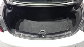 Mercedes-Benz E 220 2.0 9G-Tronic, снимка 15