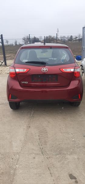     Toyota Yaris ~11 .