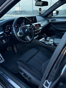 BMW 518 G30 M-Paket , снимка 10 - Автомобили и джипове - 45687646