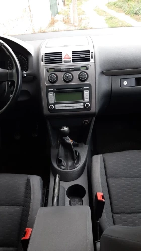 VW Touran | Mobile.bg    6