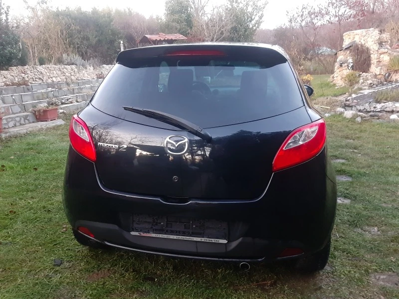 Mazda 2, снимка 3 - Автомобили и джипове - 47405662