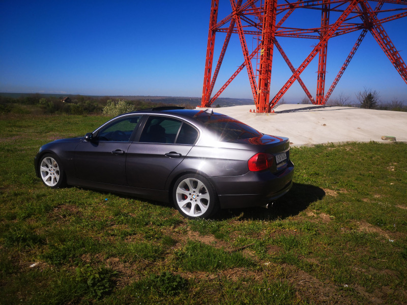 BMW 330, снимка 5 - Автомобили и джипове - 45020112