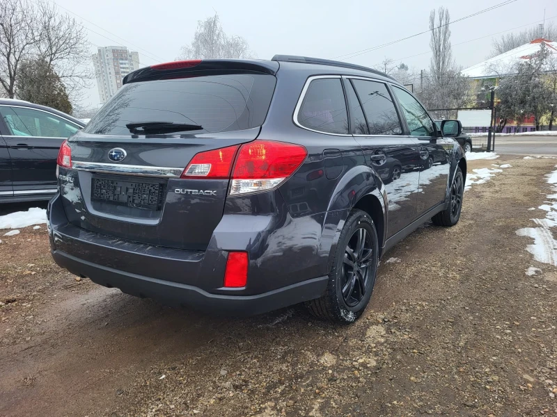 Subaru Outback 2.5 Вс.екстри!, снимка 6 - Автомобили и джипове - 48745738