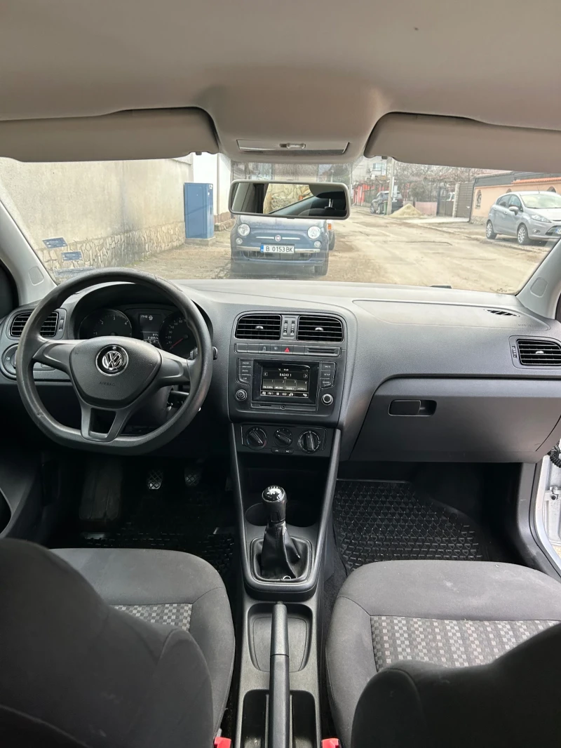 VW Polo, снимка 8 - Автомобили и джипове - 49350915