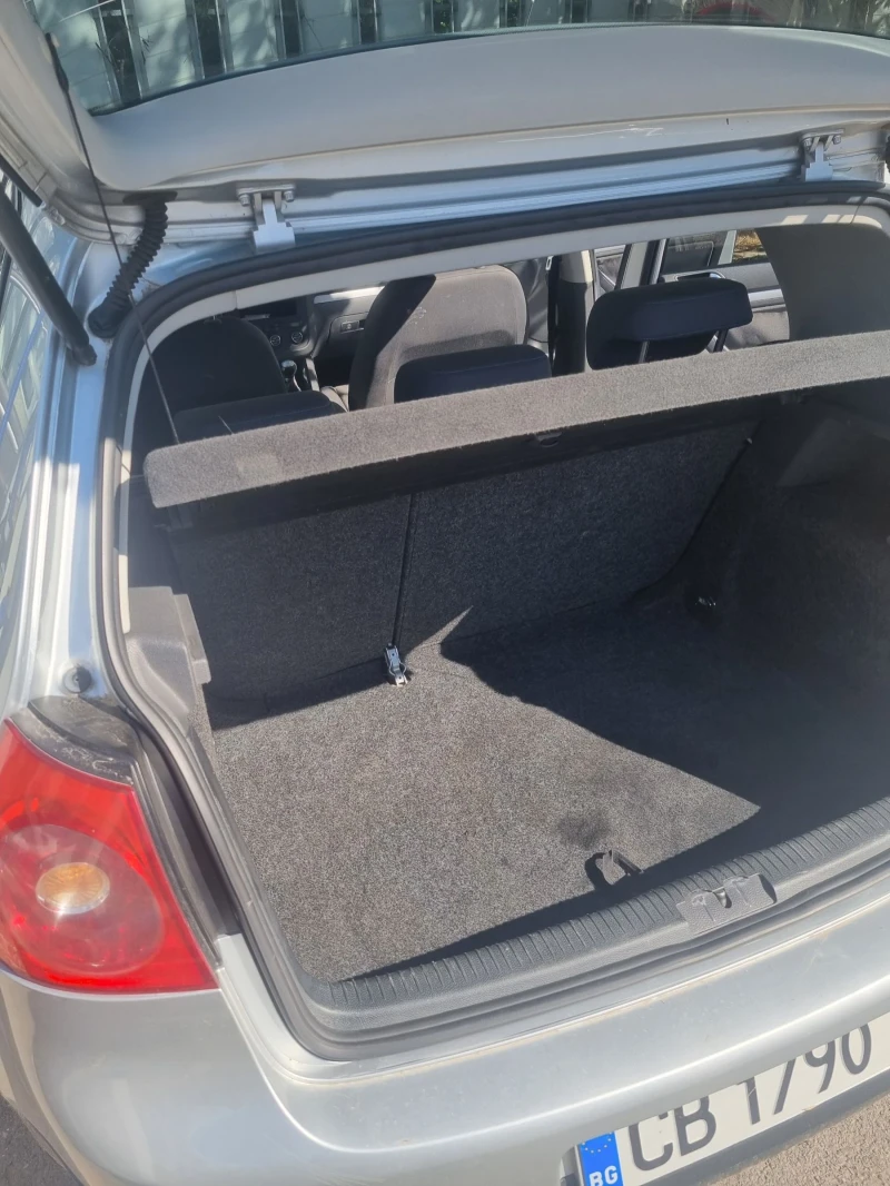VW Golf GOLF 5, снимка 17 - Автомобили и джипове - 50181717