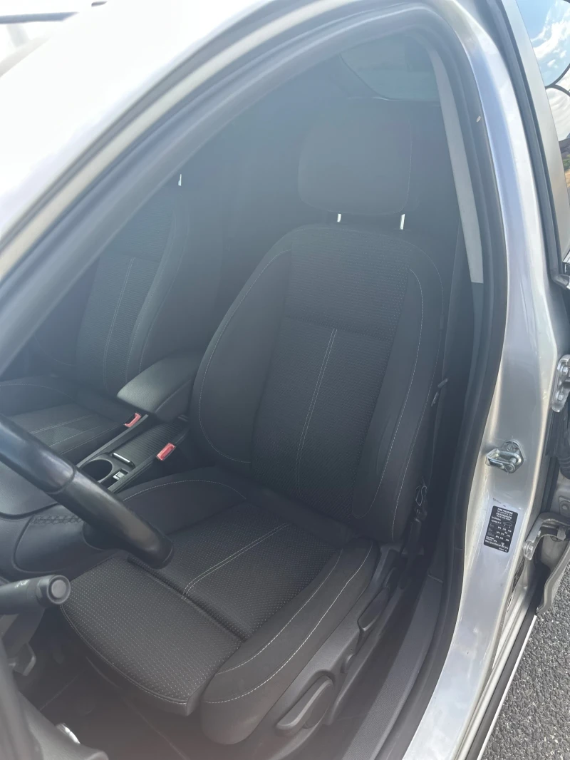 Opel Astra 2.0 CDTI, снимка 13 - Автомобили и джипове - 52351692