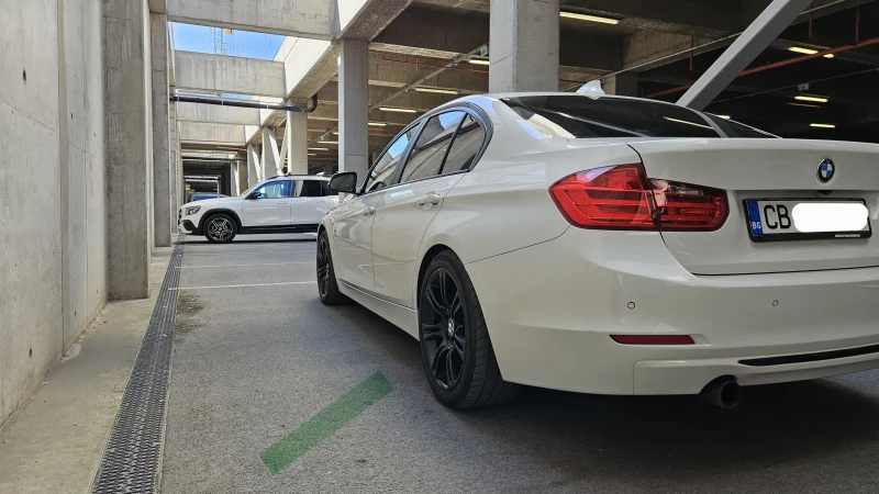 BMW 328 328i/360CAMERA/, снимка 8 - Автомобили и джипове - 52773769