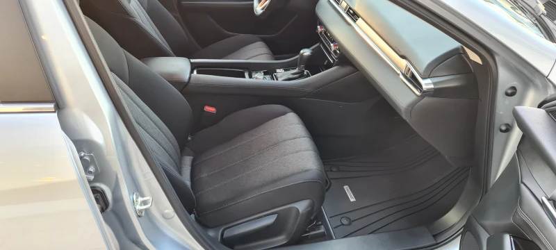 Mazda 6 2WD / REVOLUTION, снимка 17 - Автомобили и джипове - 52200302