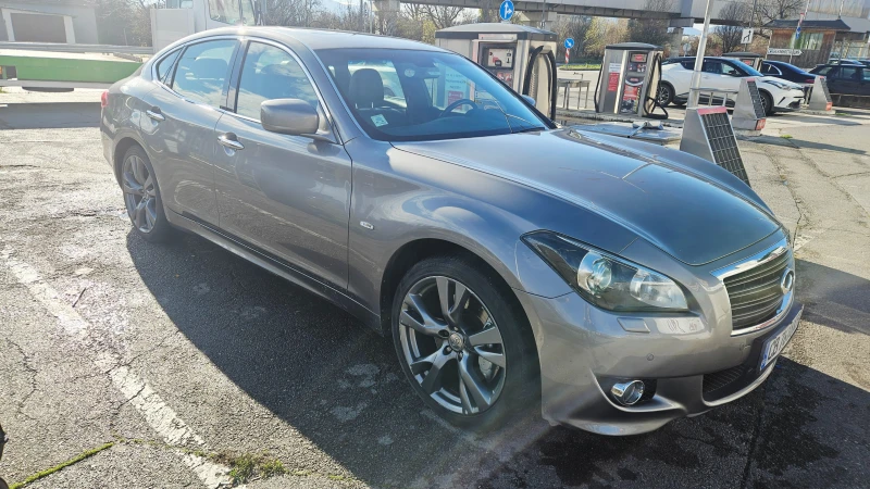 Infiniti M 30dS