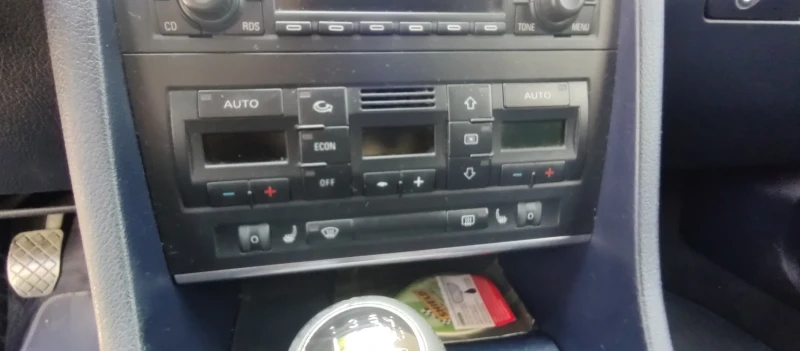 Audi A4 Седан, снимка 12 - Автомобили и джипове - 53315783