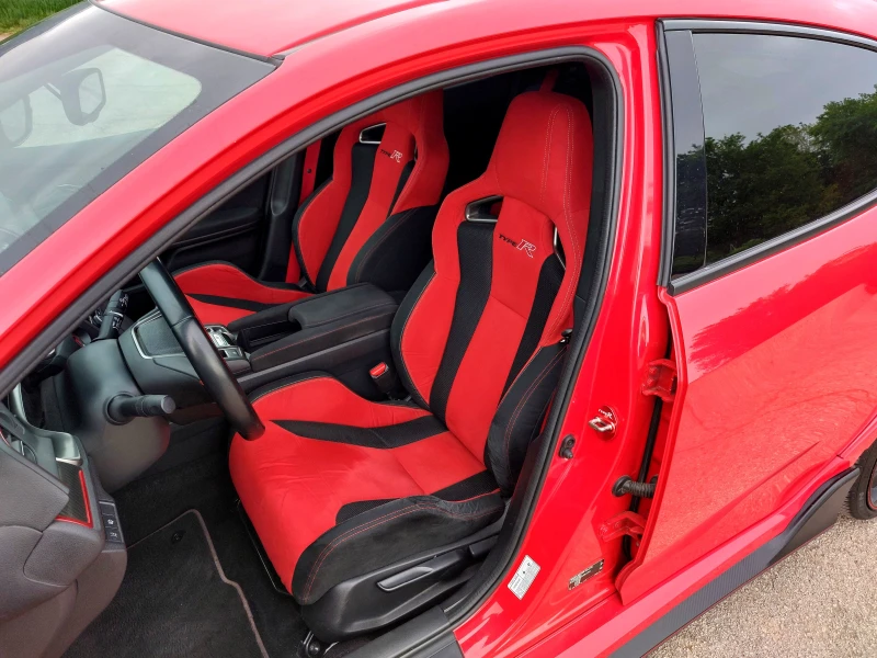 Honda Civic Type R FK8, снимка 13 - Автомобили и джипове - 53421280