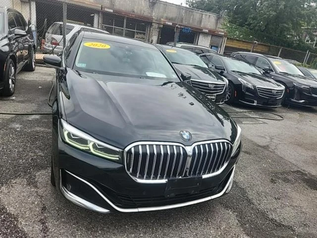 BMW 740 LONG* HARMAN\KARDON* KEYLESS* ФИКСИРАНА ЦЕНА, снимка 2 - Автомобили и джипове - 49308467