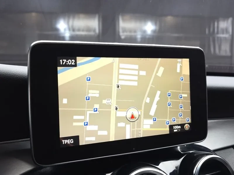 Mercedes-Benz C 200 САМО 30% АВАНС, снимка 14 - Автомобили и джипове - 56064900