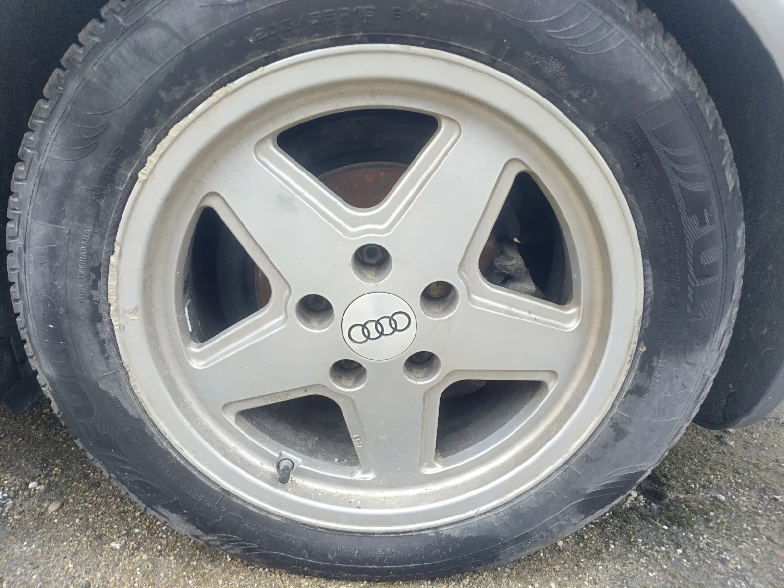 Audi A4 1.9 - изображение 3