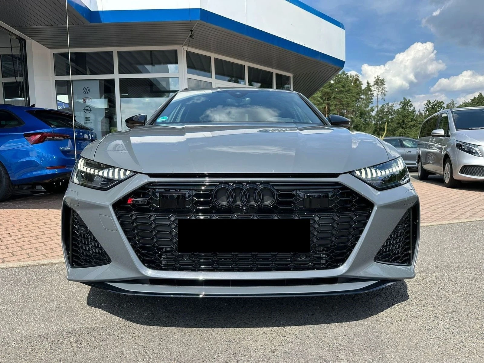 Audi Rs6 PERFORMANCE/CERAMIC/DYNAMIC/CARBON/B&O/HEAD UP/360 - изображение 2